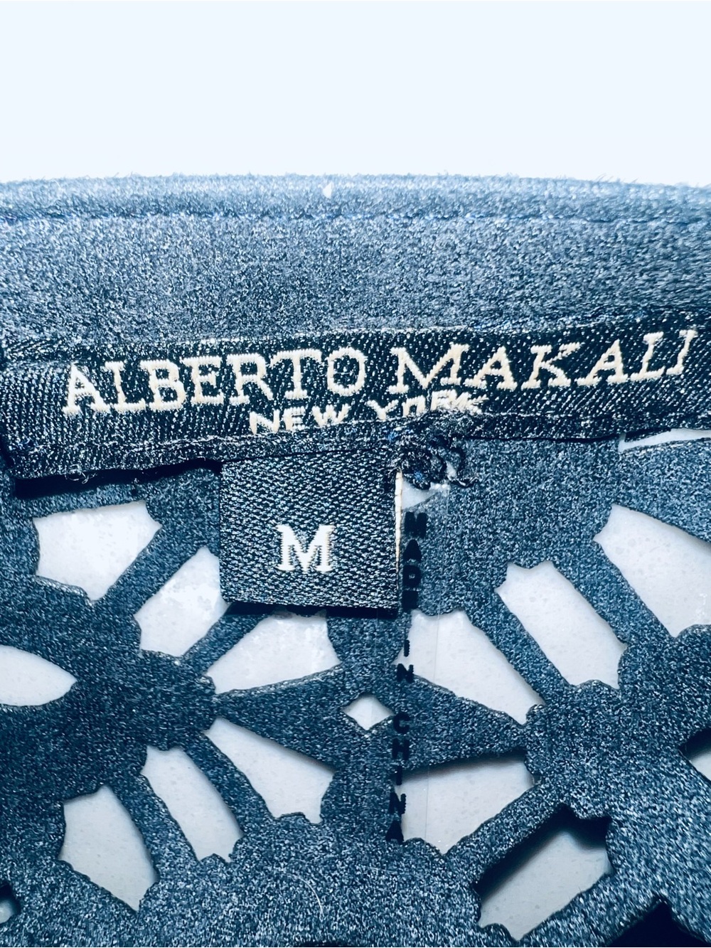 Alberto Makali Navy Laser-Cut Floral Statement Piece Jacket-LIKE NEW• GREAT DEAL - Picture 2 of 11
